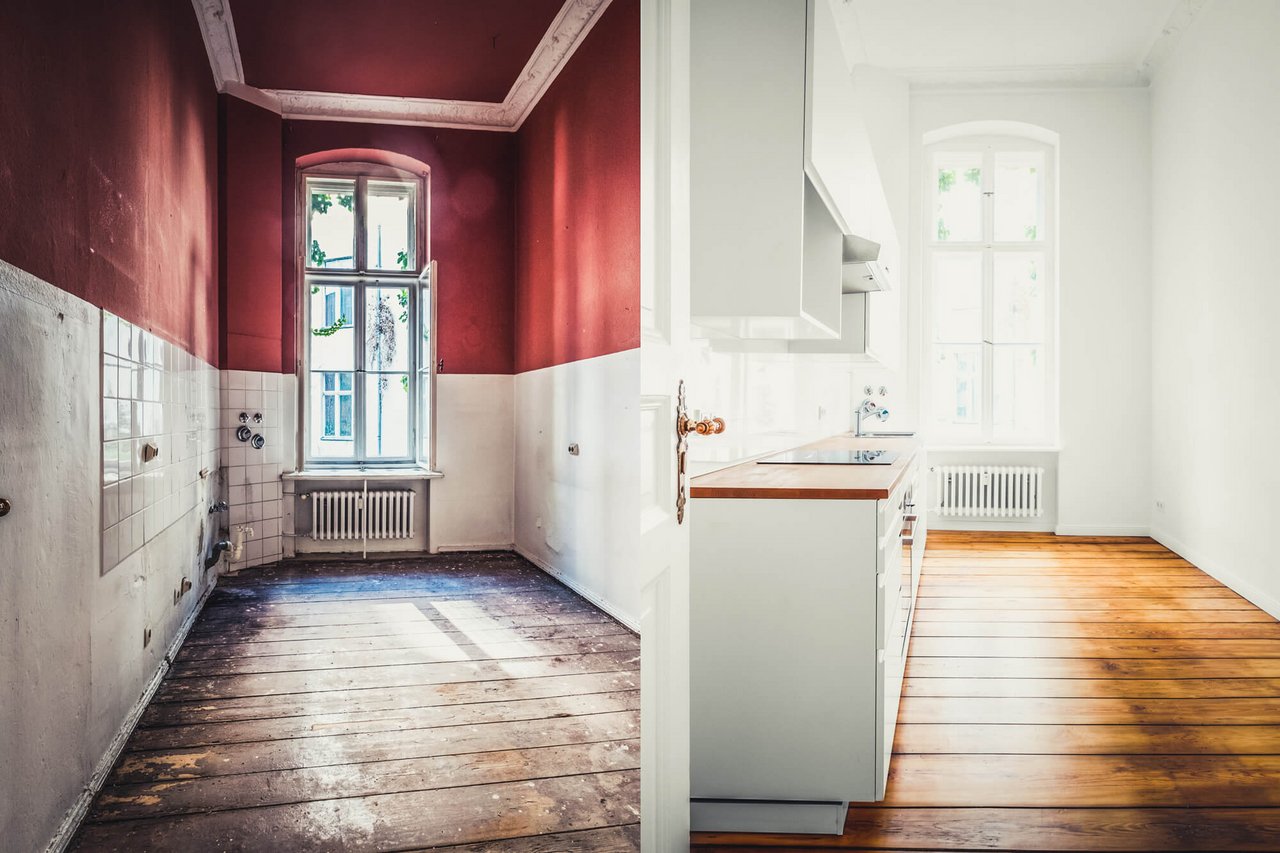 Die Altbauküche mit ihren dunklen Wänden wirkte eng und schlauchartig. Durch helle Wandfarbe und weiße Küchenmöbel konnte Weite und ein lichter Wohlfühlraum geschaffen werden. Klicken Sie auf das Bild für Weitere Vorher-Nachher-Projekte!